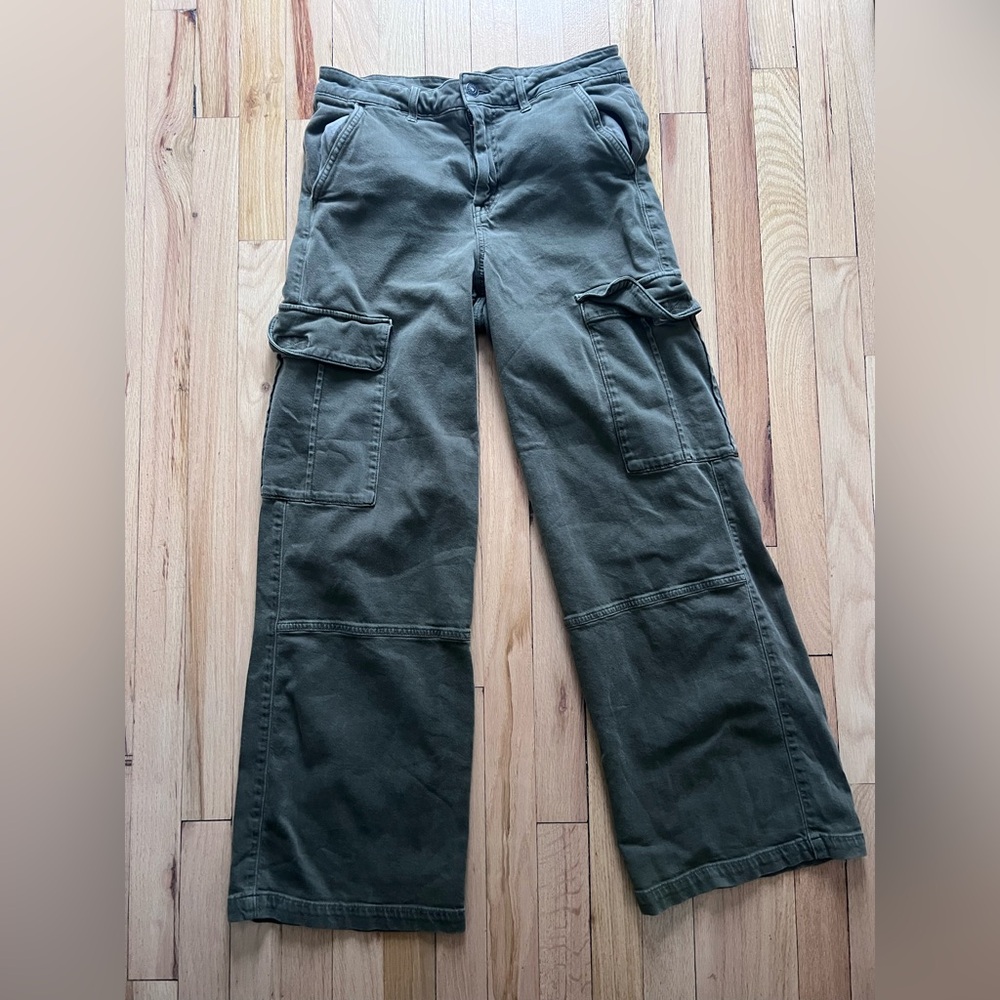 American Eagle Outfitters Olive Cargo Pants